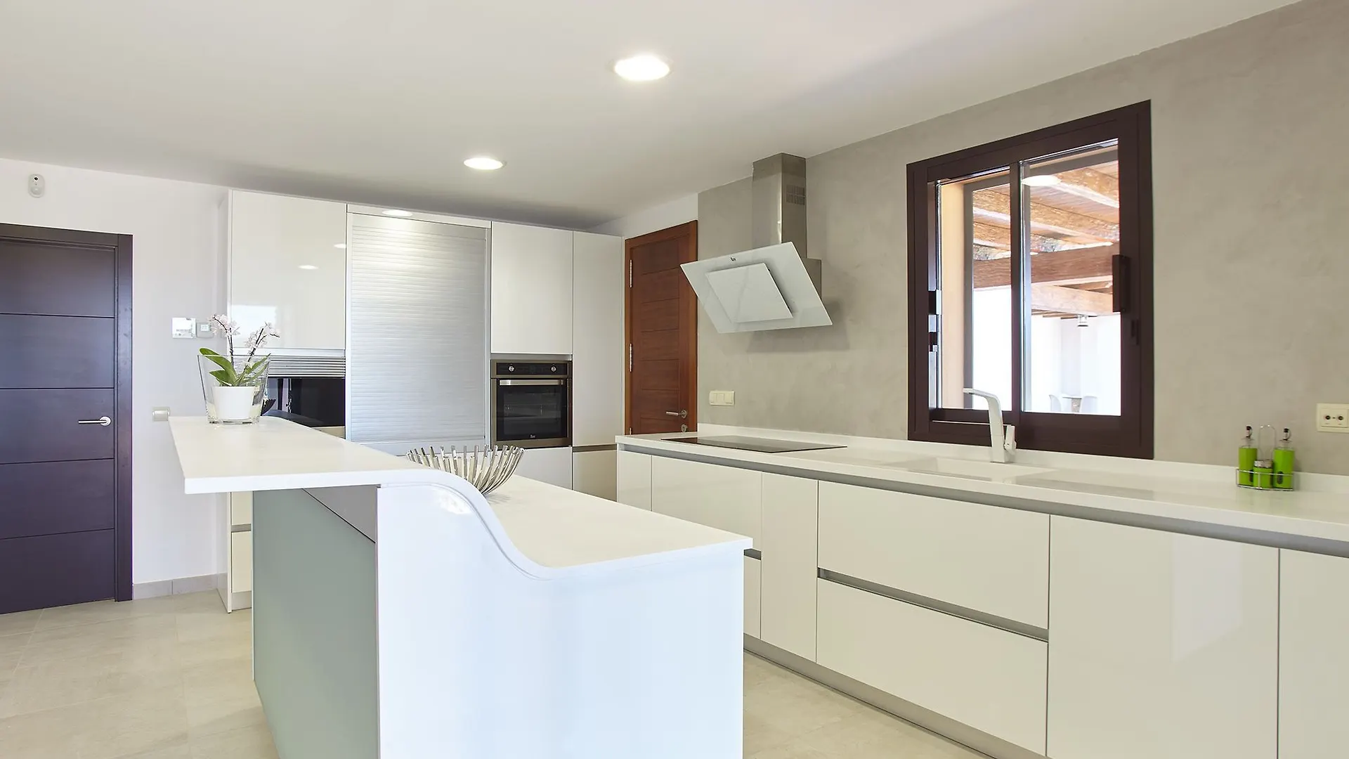 Villa White Duke San Antonio  Spain