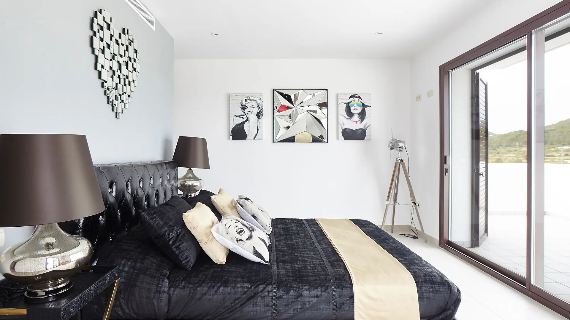 Villa White Duke San Antonio  0*, San Antonio (Ibiza)